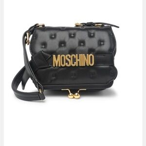 ‼️RARE‼️🔥💯AUTH. MOSCHINO🔥NWT‼️ (STILL FULLY PACKAGED) PADDED INSIDE OUT BAG
